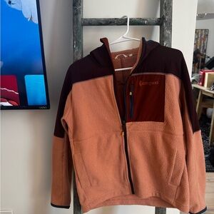 Cotopaxi Colorblock Fleece Jacket in Rust and Maroon